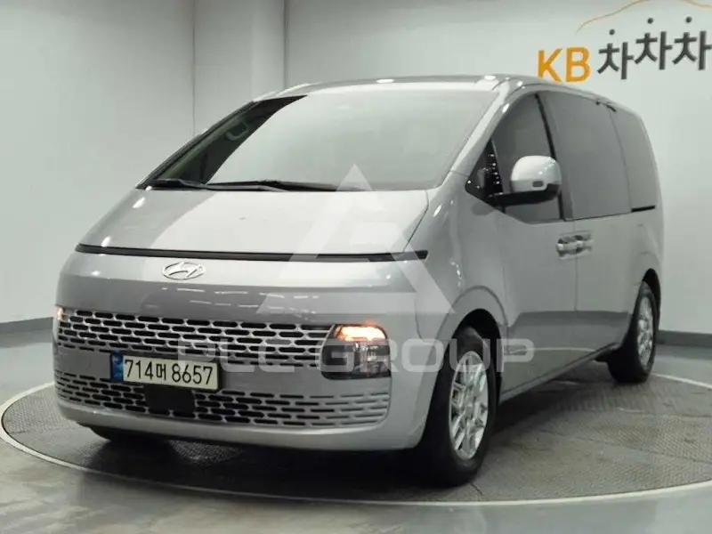 2022 Hyundai Staria