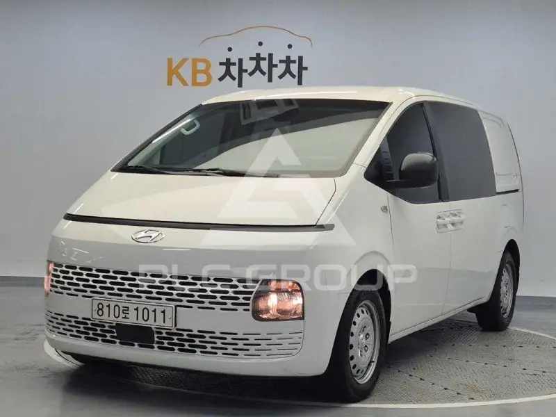 2022 Hyundai Staria