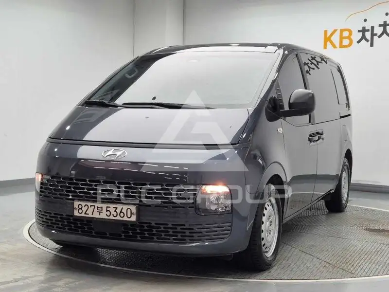 2022 Hyundai Staria