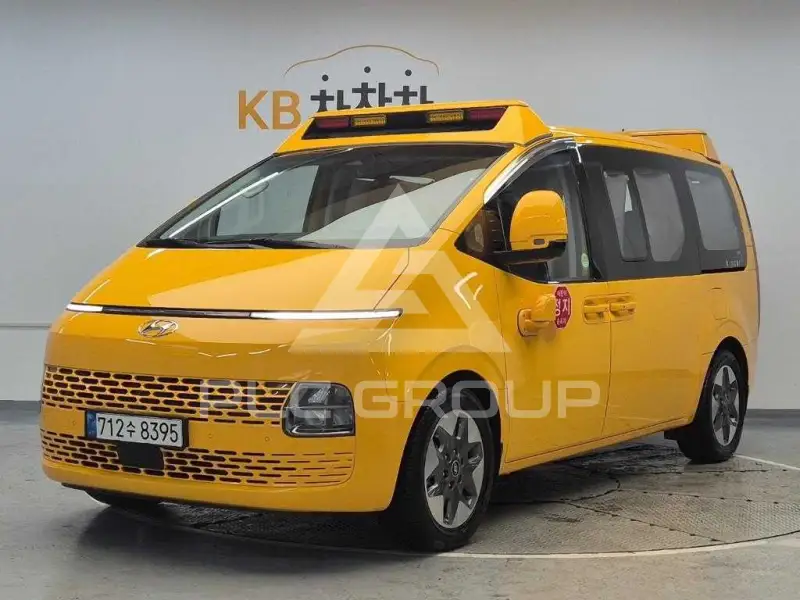 2022 Hyundai Staria