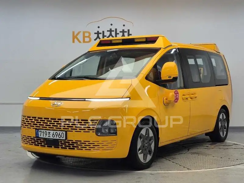 2022 Hyundai Staria