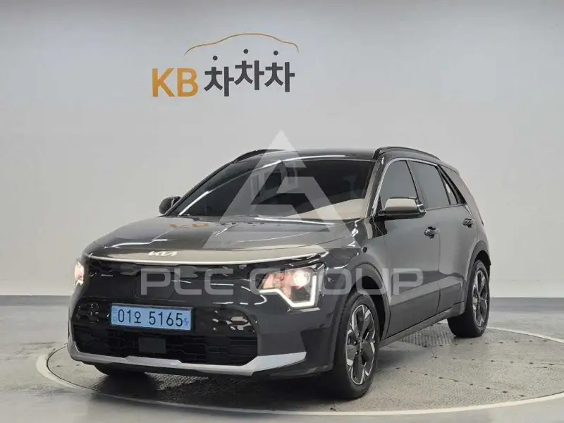 2023 KIA Niro