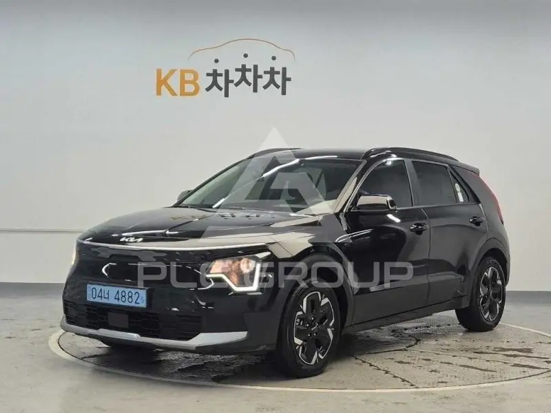 2023 KIA Niro