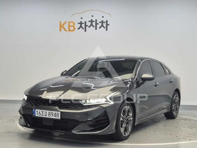 2022 KIA K5