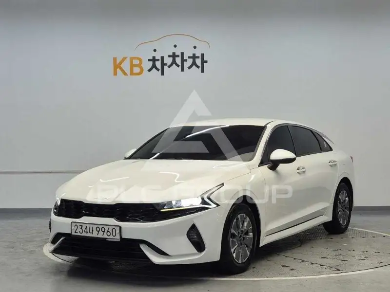 2022 KIA K5