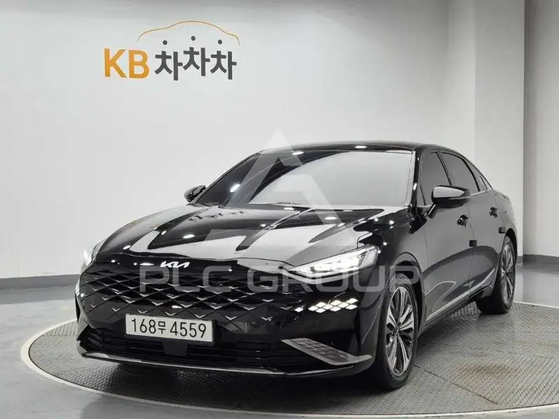 2022 KIA K8