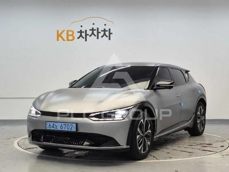 2022 KIA EV