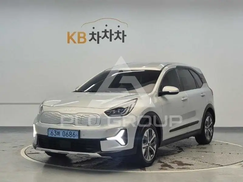 2023 KIA Niro
