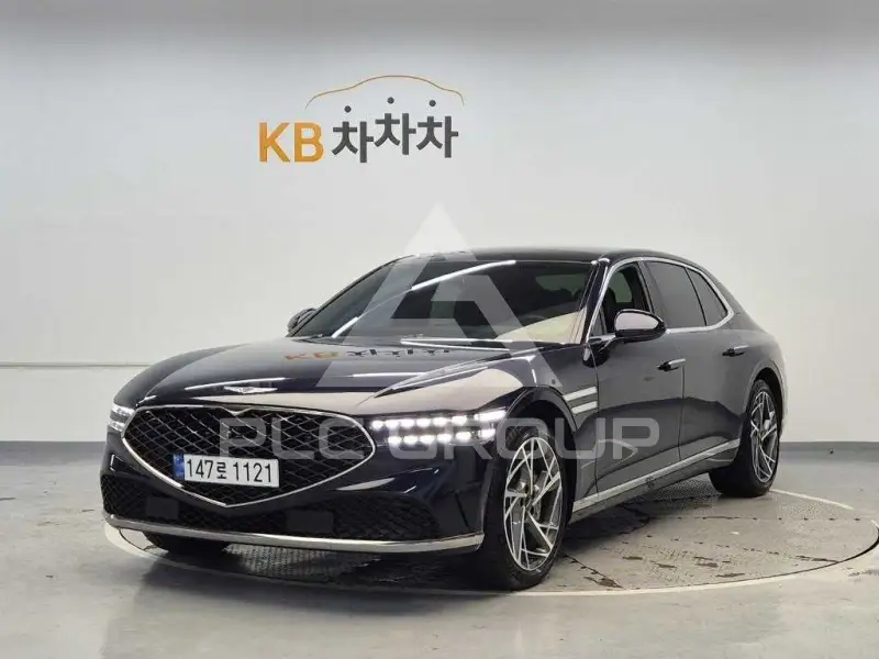 2022 Genesis G90