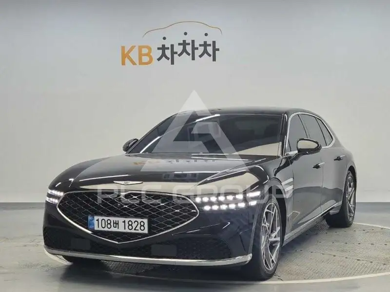 2022 Genesis G90
