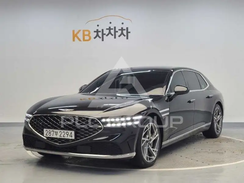 2022 Genesis G90