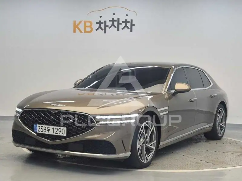 2022 Genesis G90