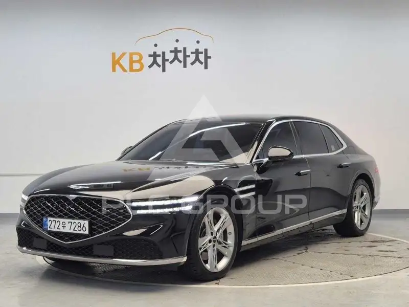 2022 Genesis G90