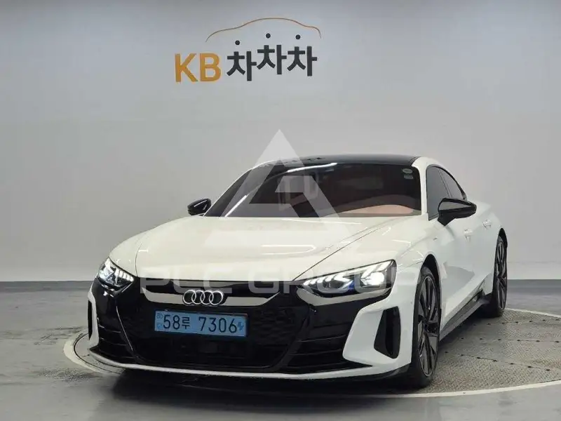 2022 Audi E-TRON