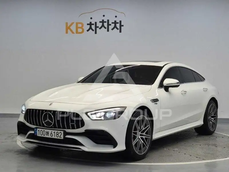 2022 Mercedes Benz GT