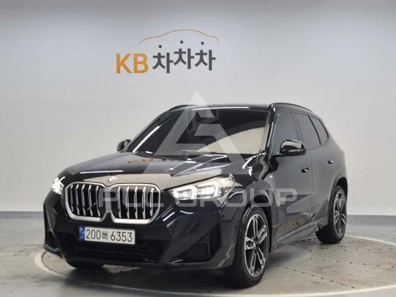 2023 BMW X1