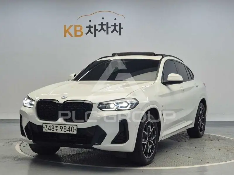 2023 BMW X4