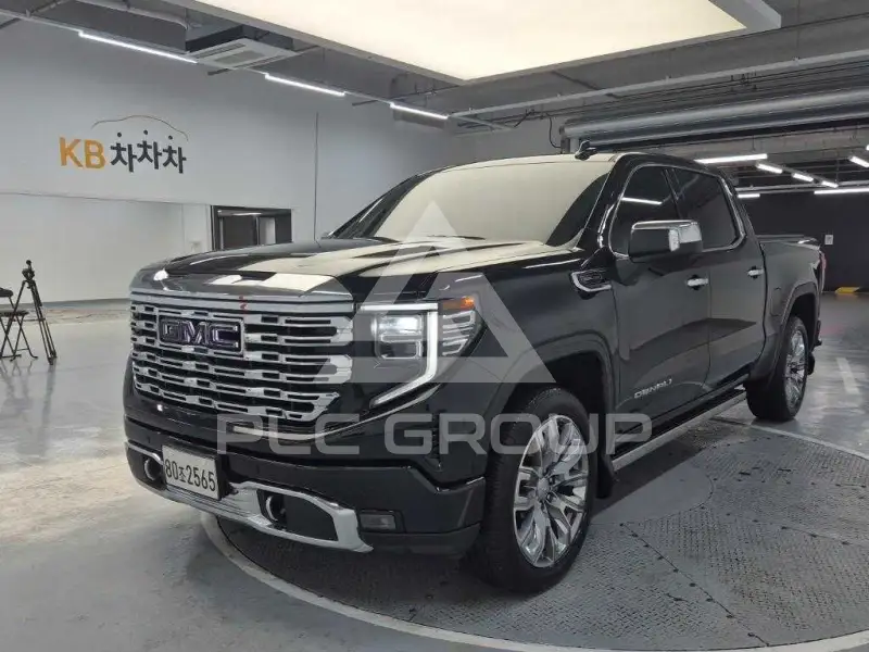 2023 GMC SIERRA