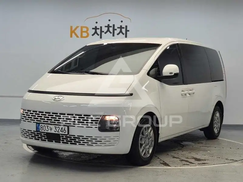 2023 Hyundai Staria