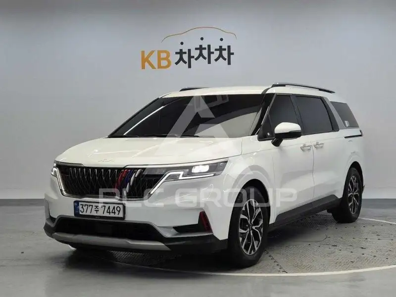 2023 KIA Carnival