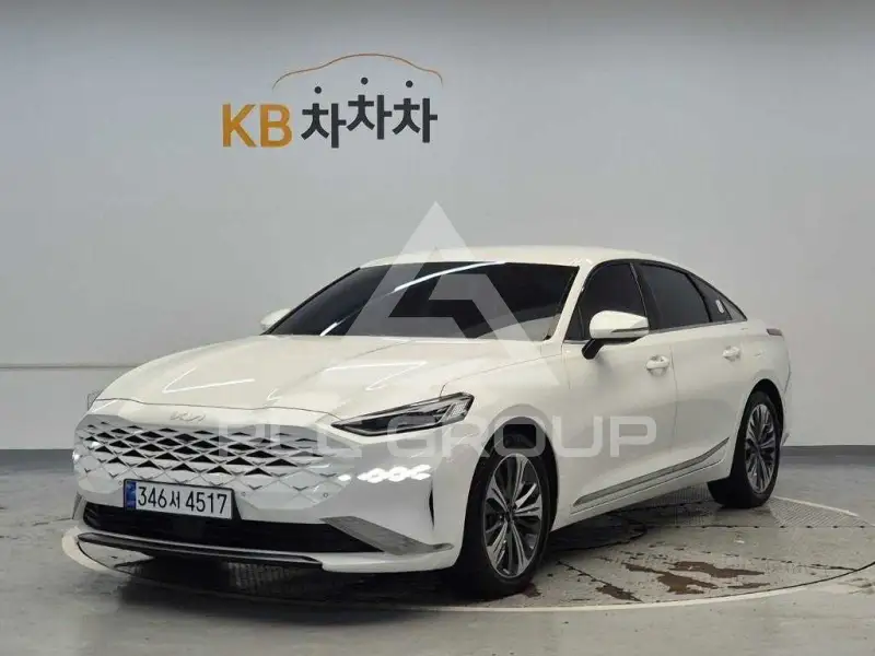 2023 KIA K8
