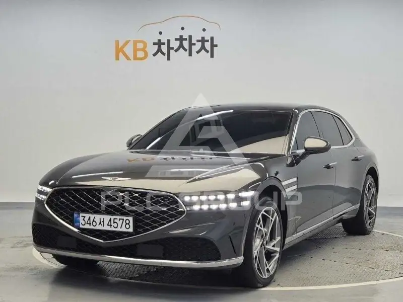 2023 Genesis G90