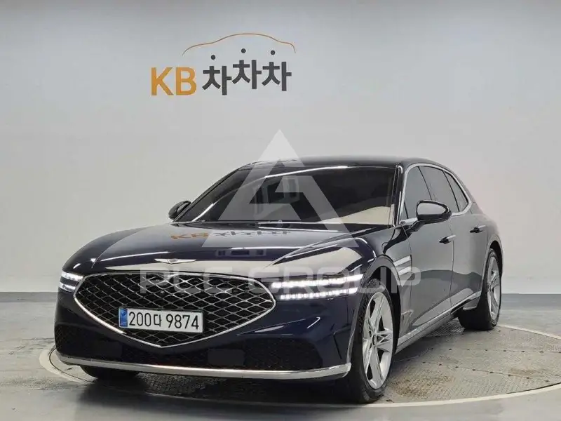 2023 Genesis G90