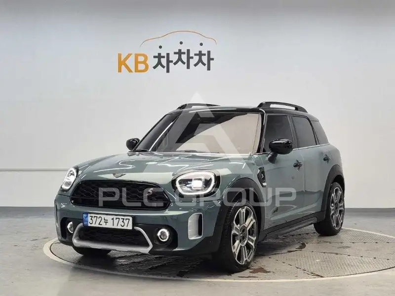 2023 Mini COUNTRY