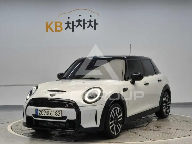 2024 Mini COOPER