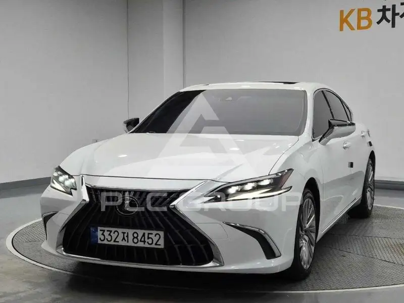 2023 Lexus ES