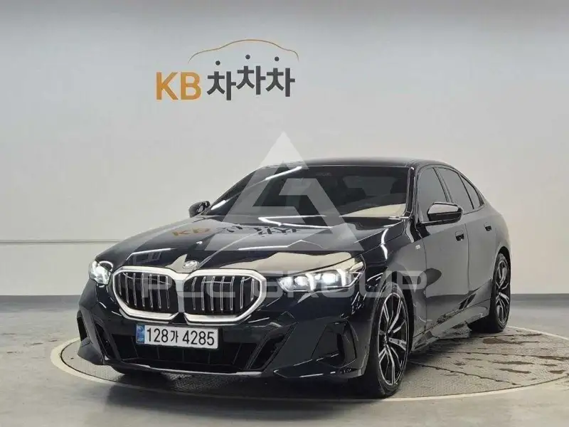 2024 BMW 5 series