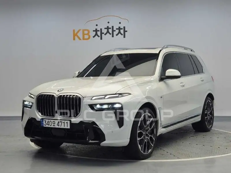 2024 BMW X7