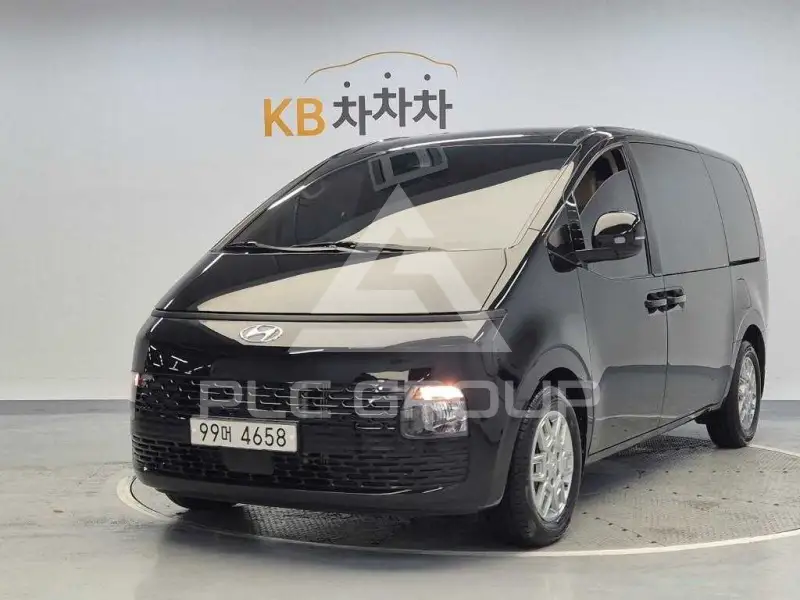 2024 Hyundai Staria