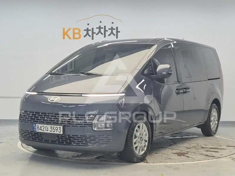 2025 Hyundai Staria