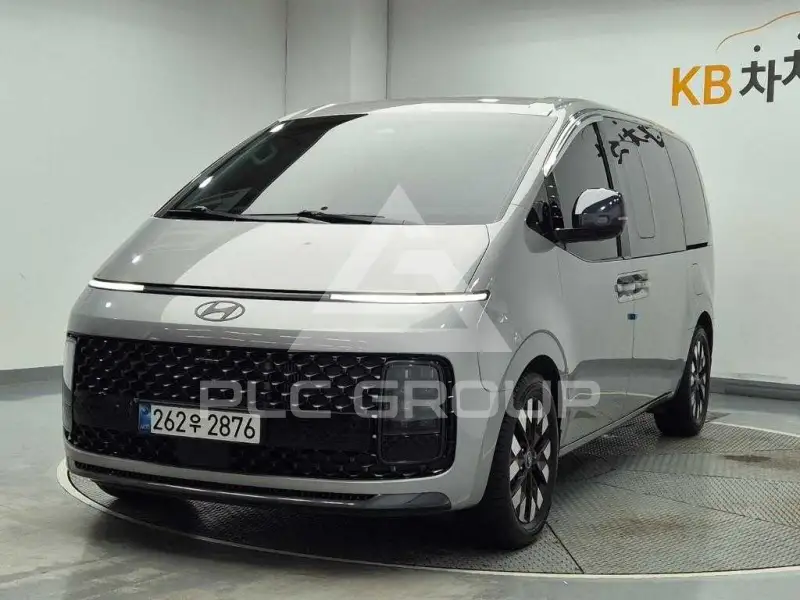 2025 Hyundai Staria