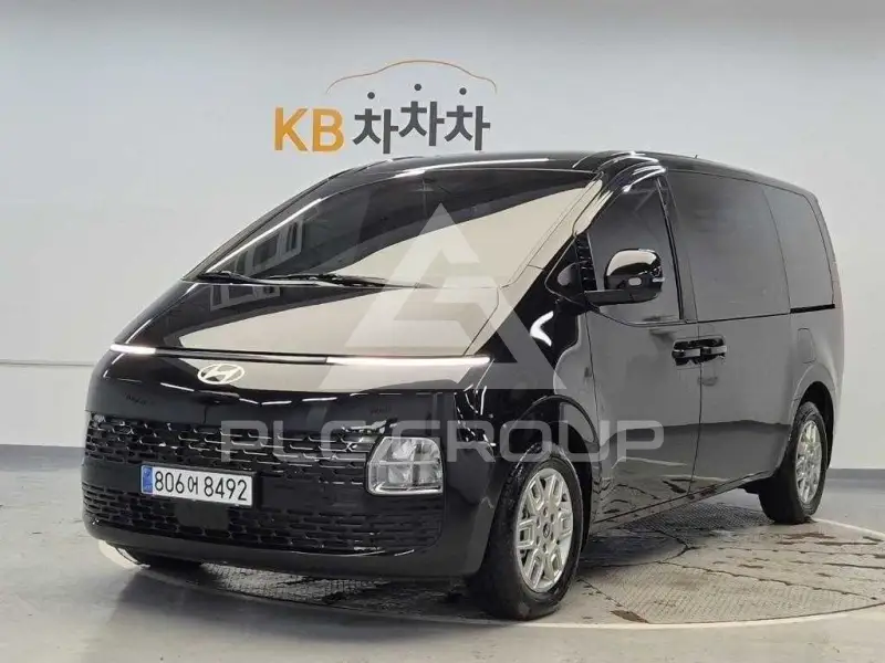 2024 Hyundai Staria