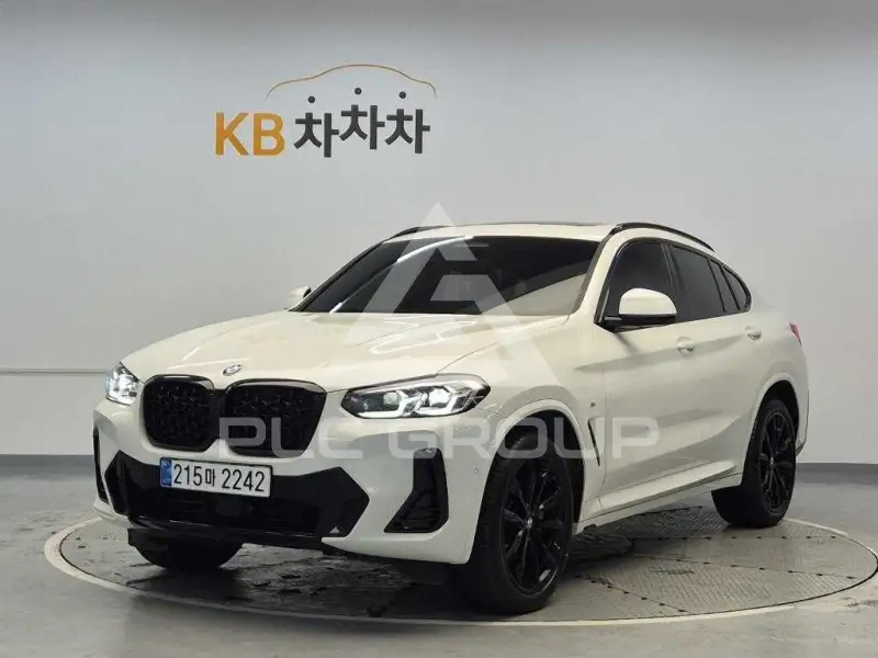 2025 BMW X4