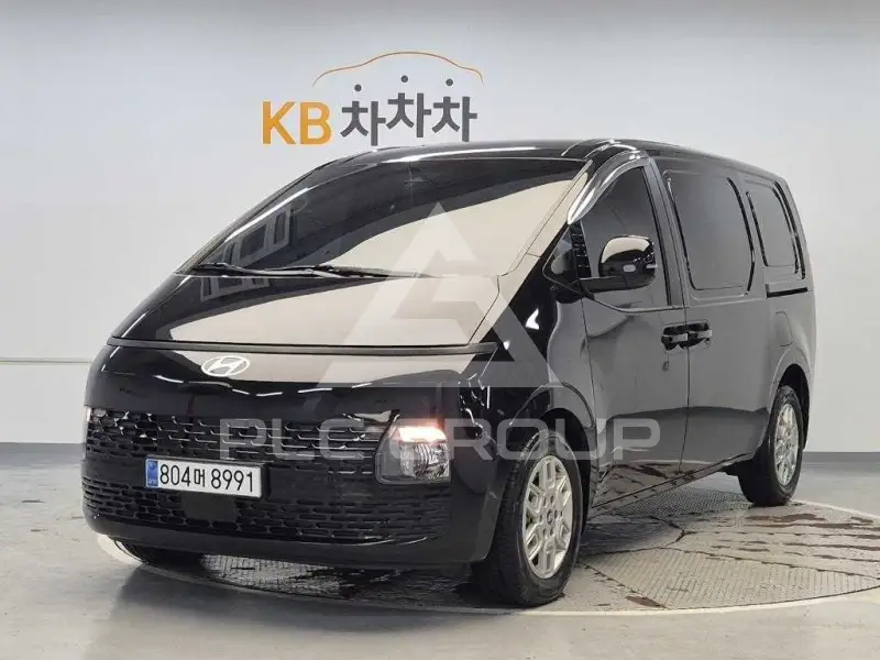 2025 Hyundai Staria
