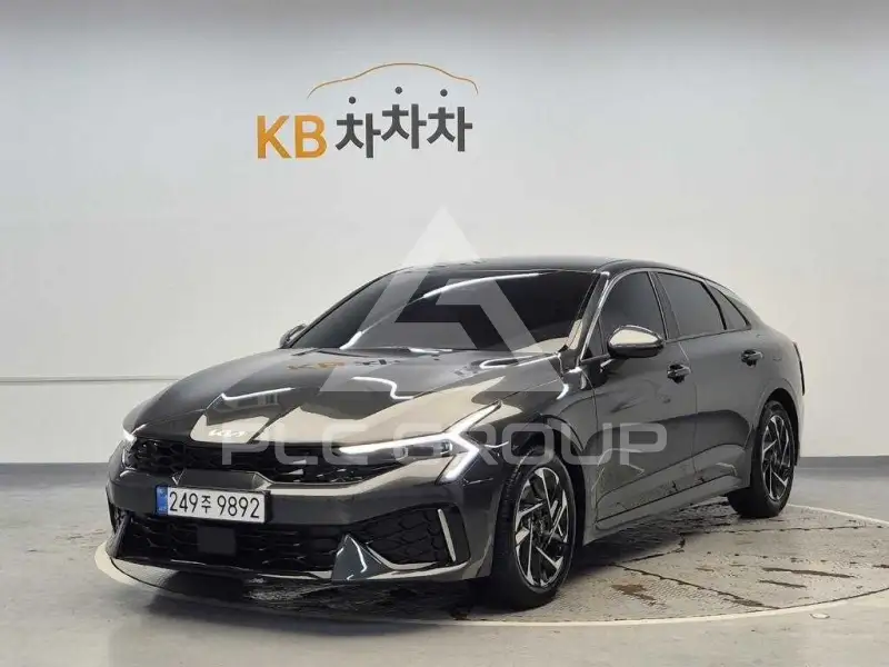 2025 KIA K5