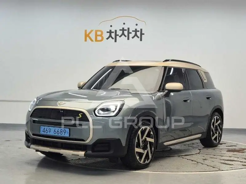 2025 Mini Countryman