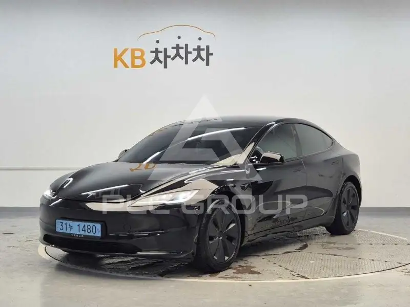 2025 Tesla Model 3