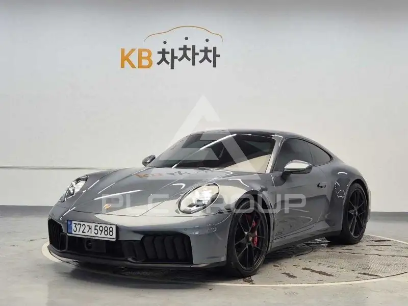 2025 Porsche 911