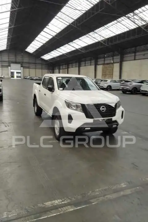 2025 Nissan Navara photo