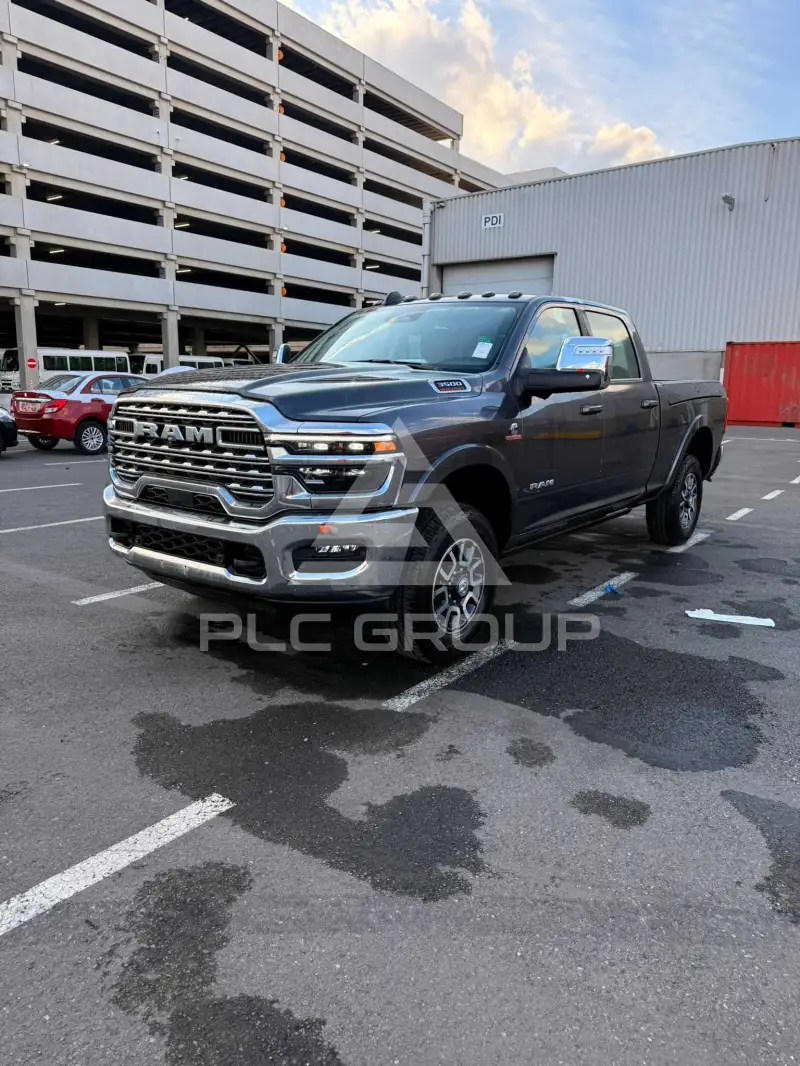 2025 RAM 3500 photo