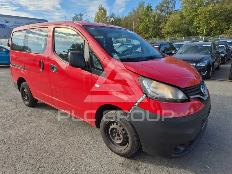 2015 Nissan NV 200