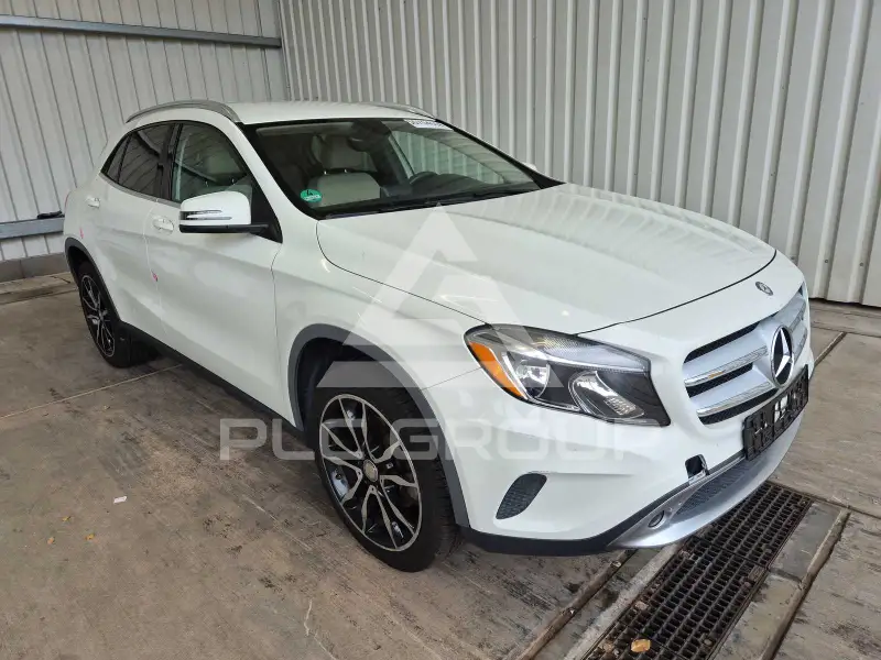 2015 Mercedes Benz GLA-Class