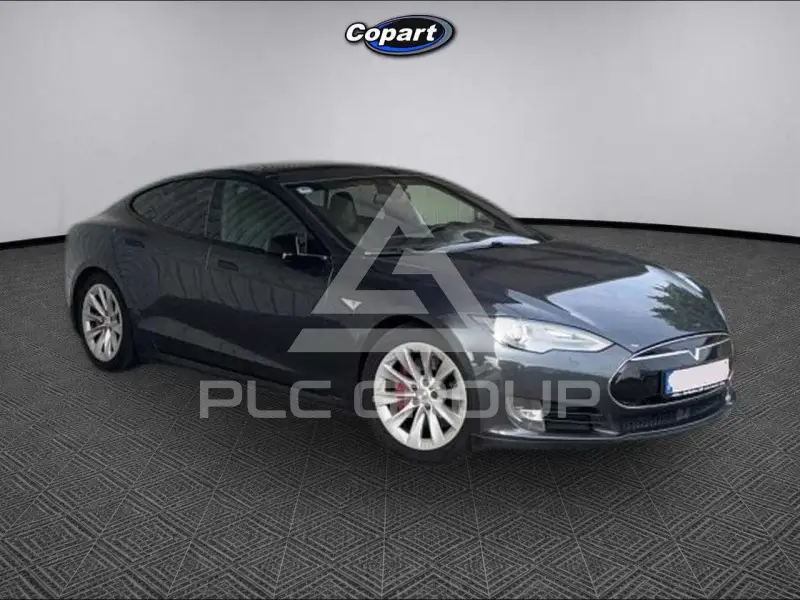 2015 Tesla Model S