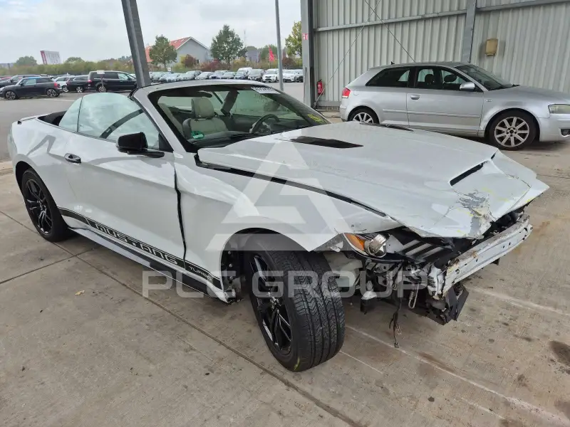 2015 Ford MUSTANG