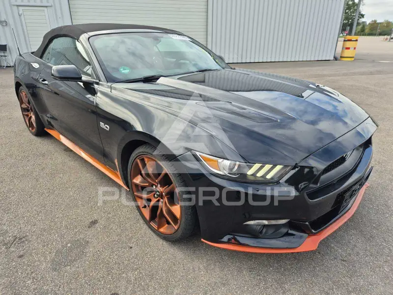 2015 Ford MUSTANG