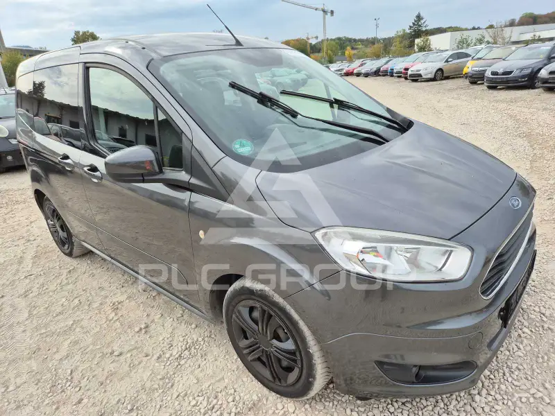 2015 Ford Tourneo